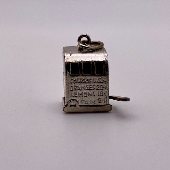 Working sterling slot charm - Picture 2 of 4